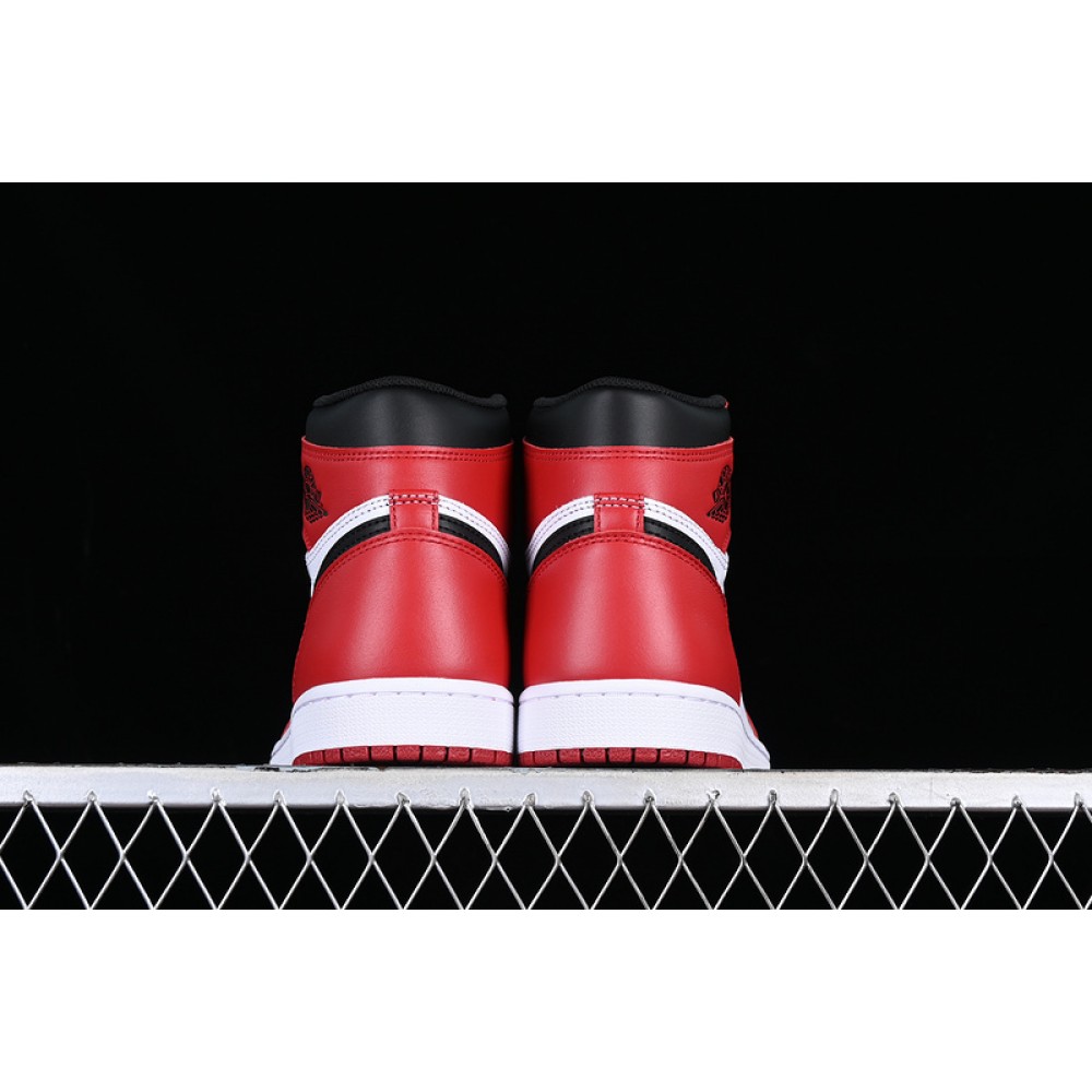 Jordan 1 Retro Chicago (2015) Men