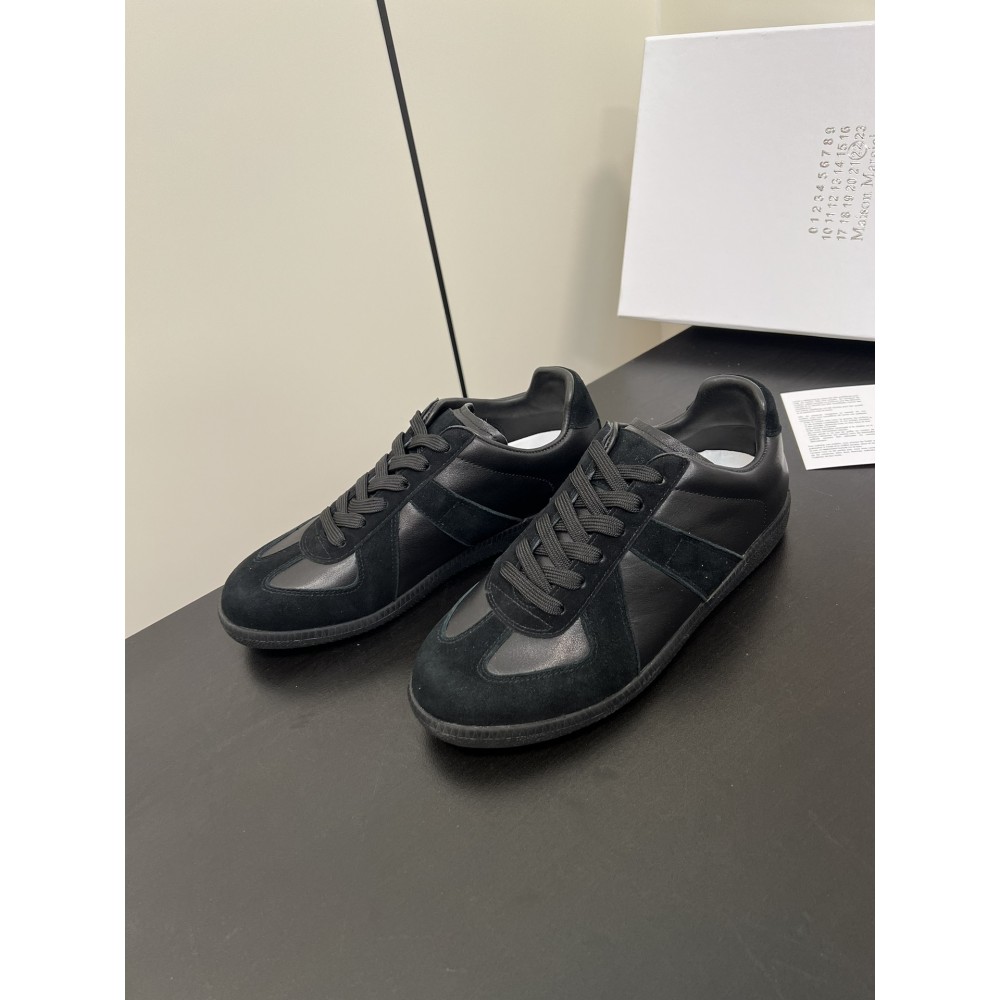 ma*s*n Ma*i*la sneakers mm017