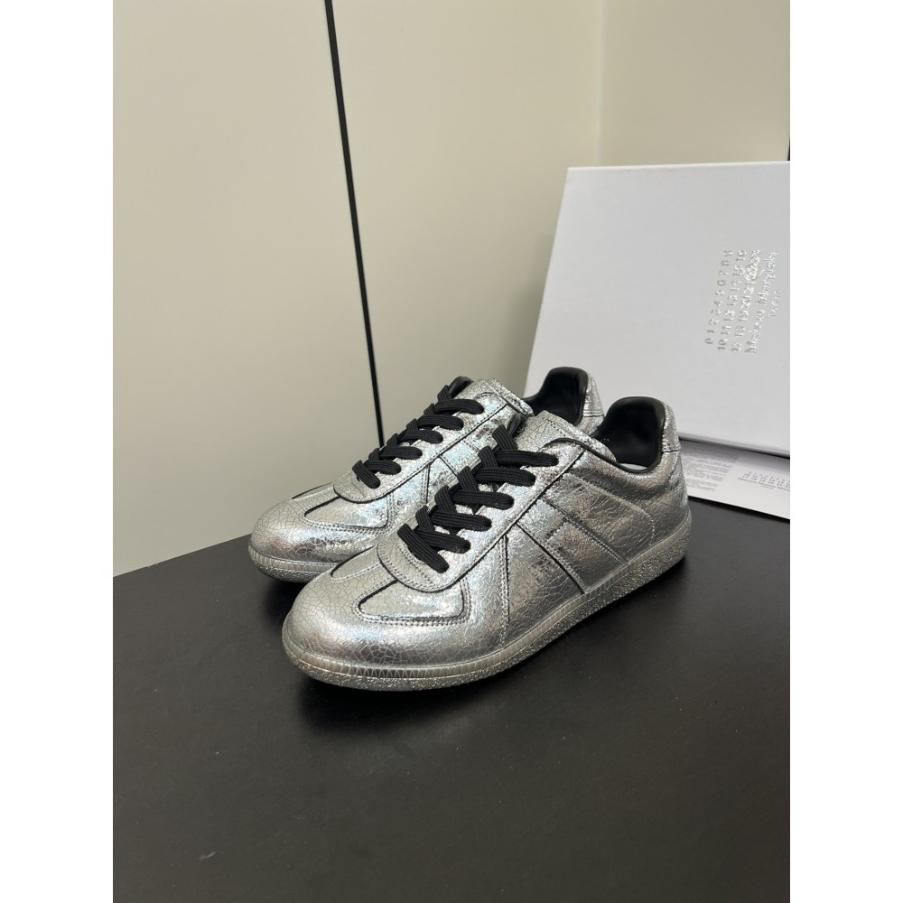 ma*s*n Ma*i*la sneakers mm013