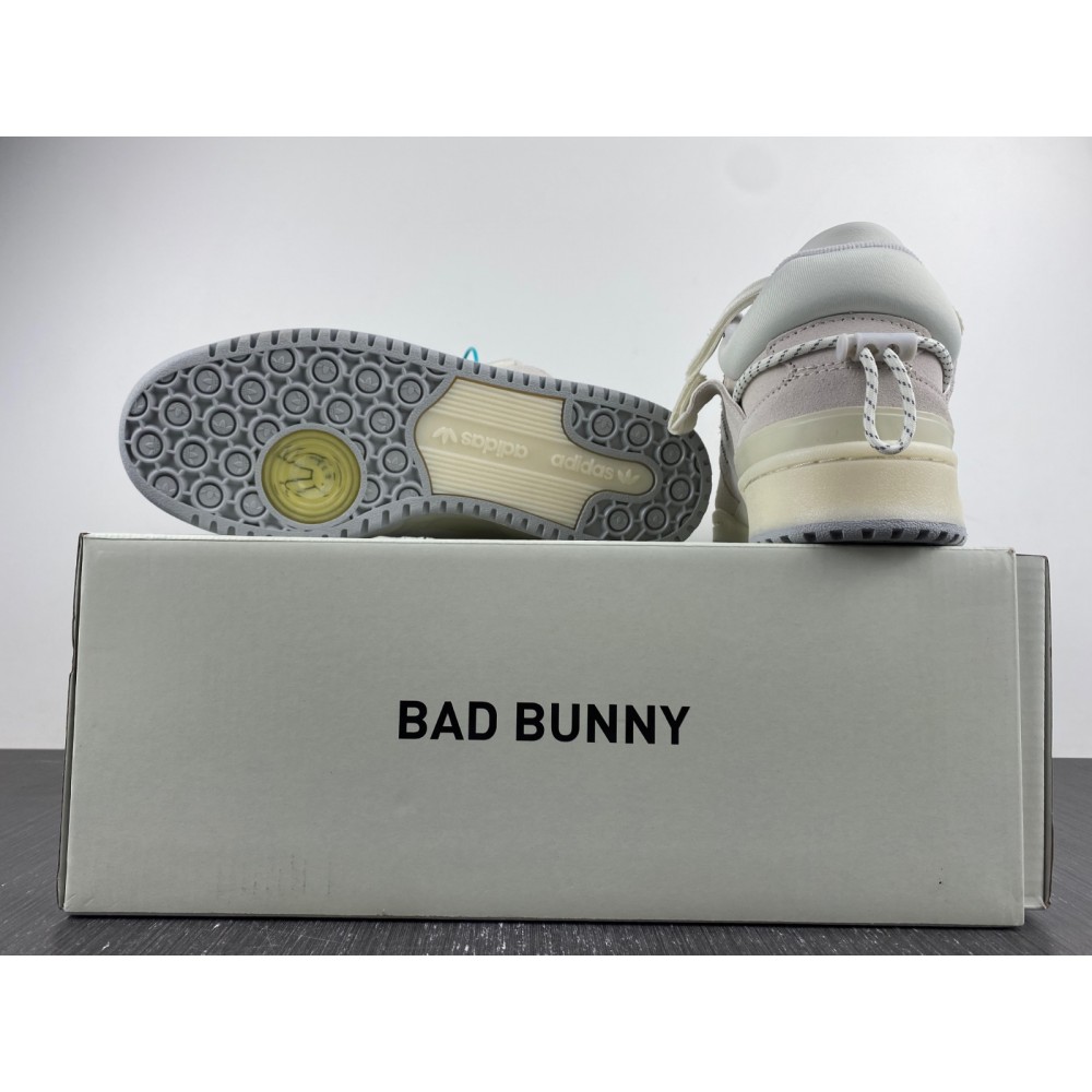 Bad Bunny x Forum Buckle Low 