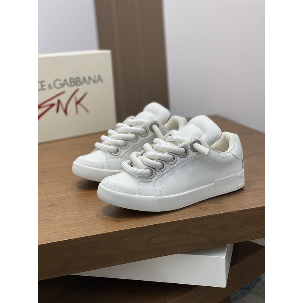 D.G. SNEAKER DGA002