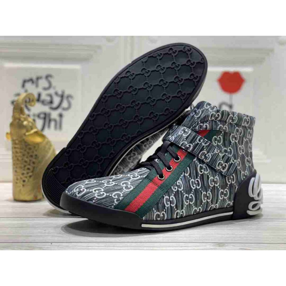 G*u*i1 sneakers