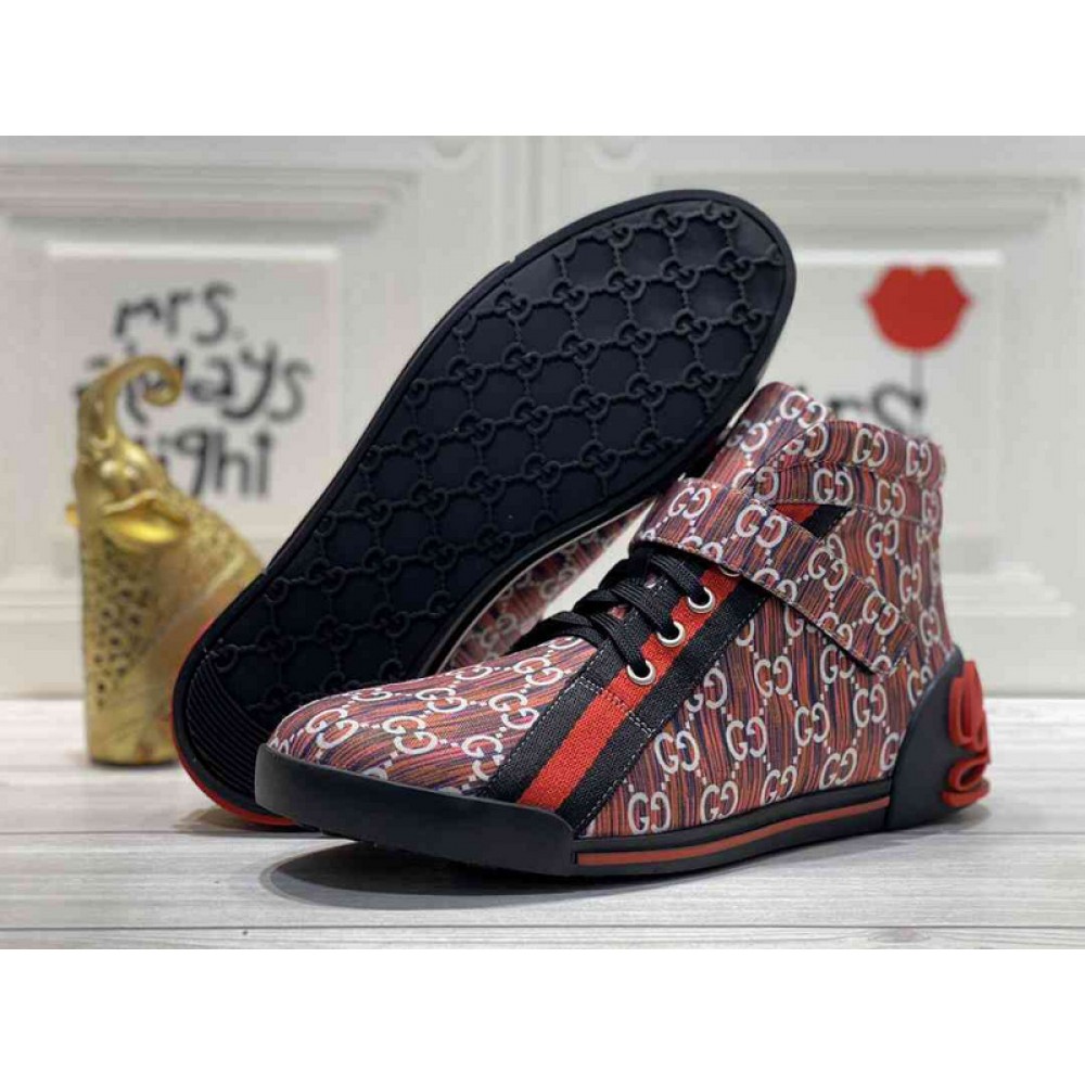 G*u*i1 sneakers