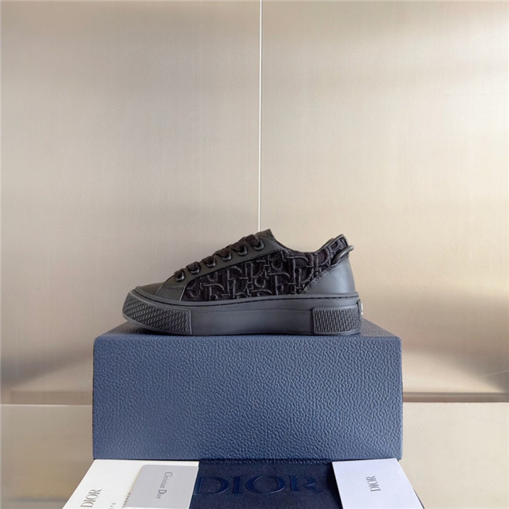 D1OR B23 SNEAKERS