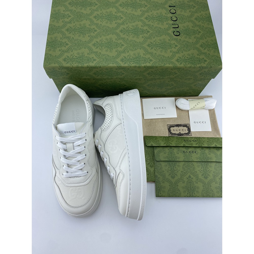 G*u*i1 sneakers