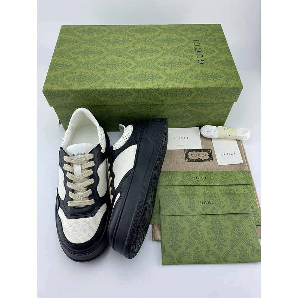 G*u*i1 sneakers