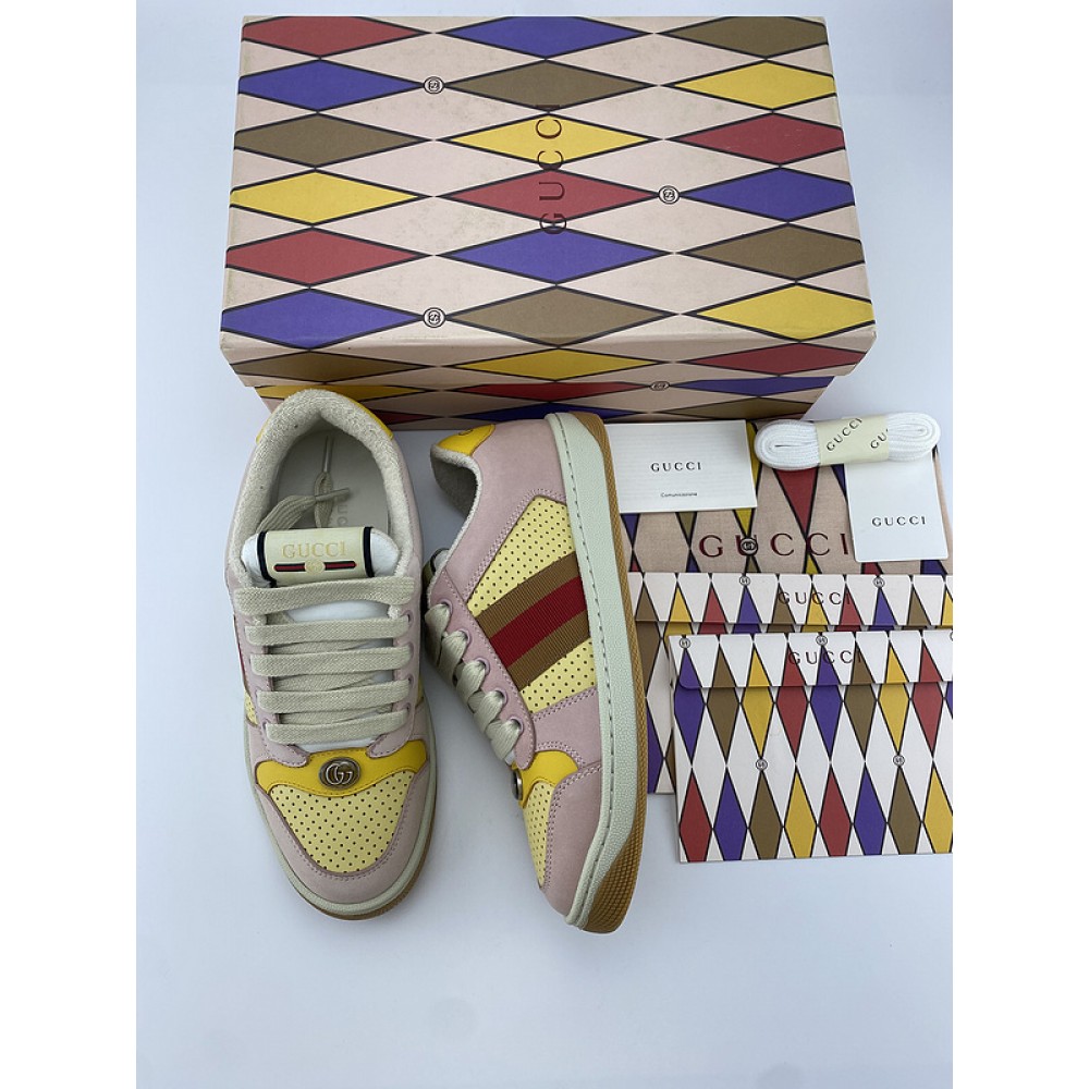 G*u*i1 sneakers