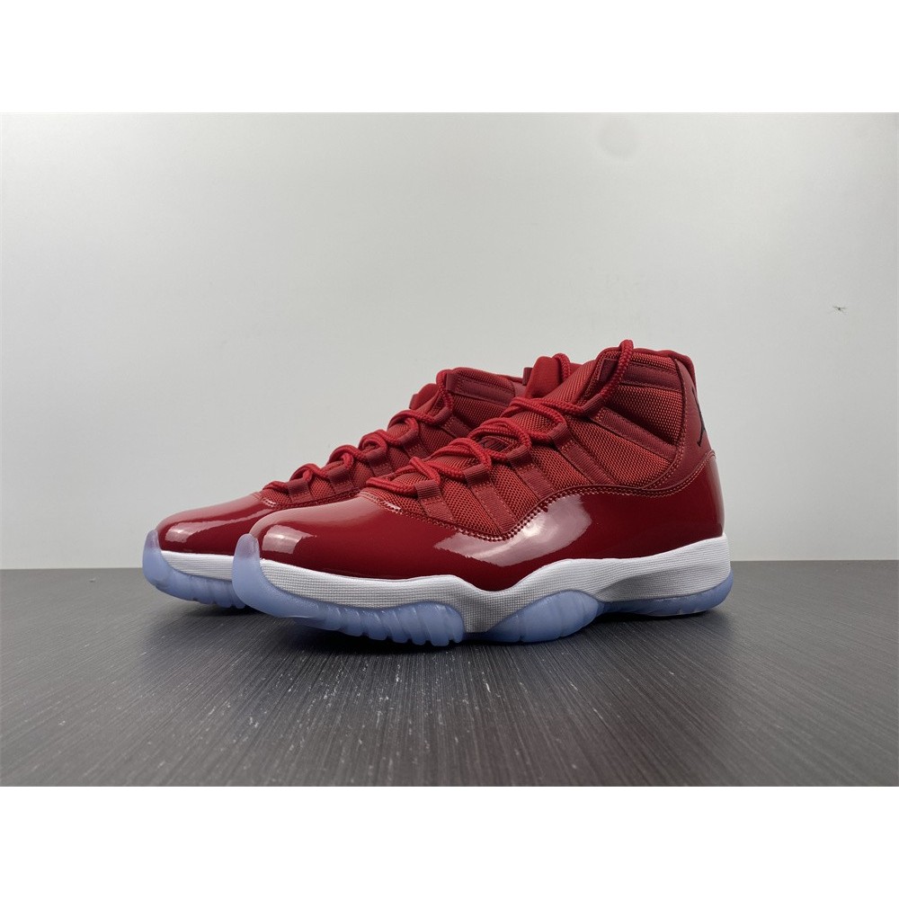 Jordan 11 Retro Win Like 96 Men''s - 378037-623