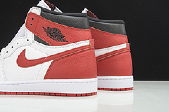 Air Jordan 1 High OG Heritage 555088-161