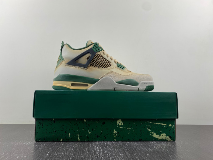 Air Jordan 4