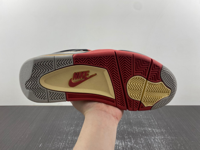 Air Jordan 4
