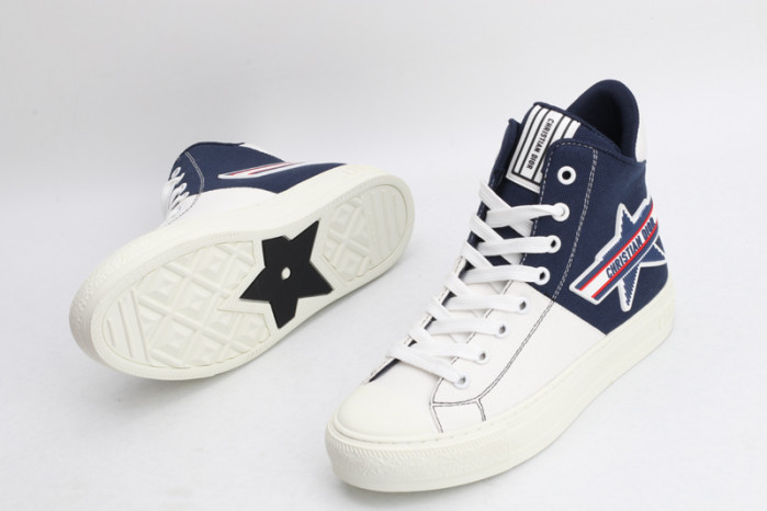 D designer sneaker