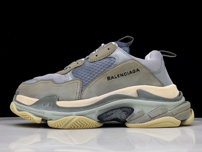 BLEN Triple S Grey 483513-W06E1-1259