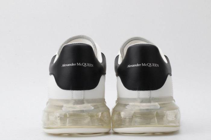 Alexander McQueen sneaker