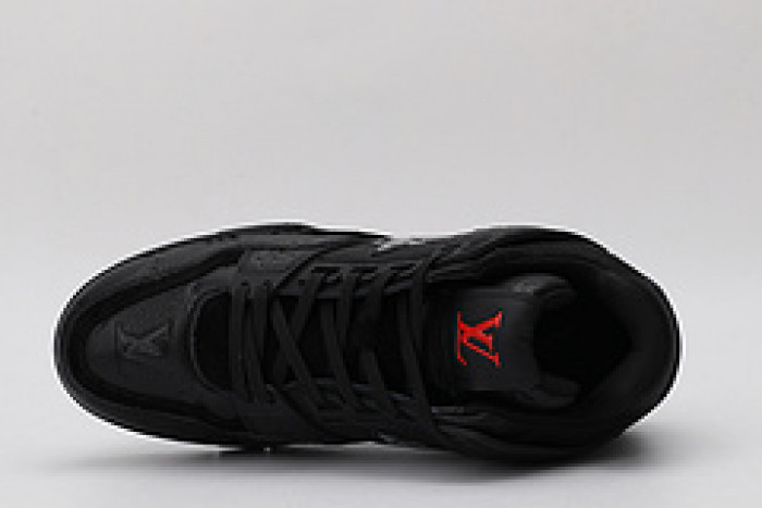 L&V SNEAKERS