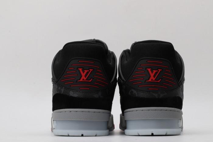 L&V SNEAKERS