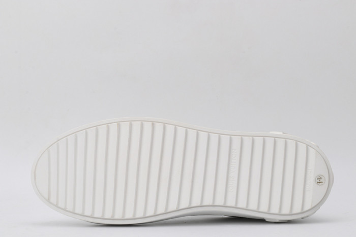 L&V SNEAKERS