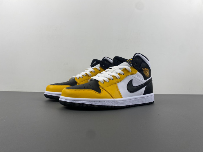 Air Jordan 1 Mid DQ8426-701