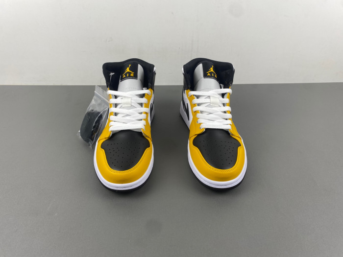 Air Jordan 1 Mid DQ8426-701
