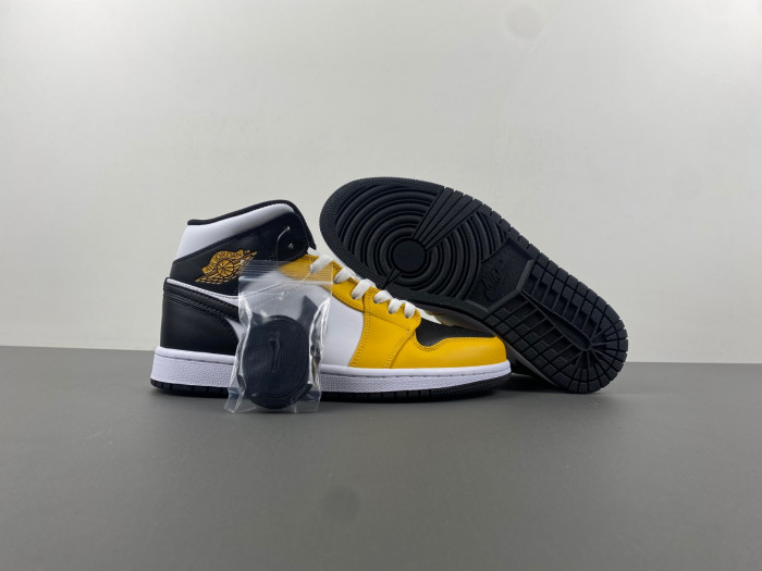 Air Jordan 1 Mid DQ8426-701