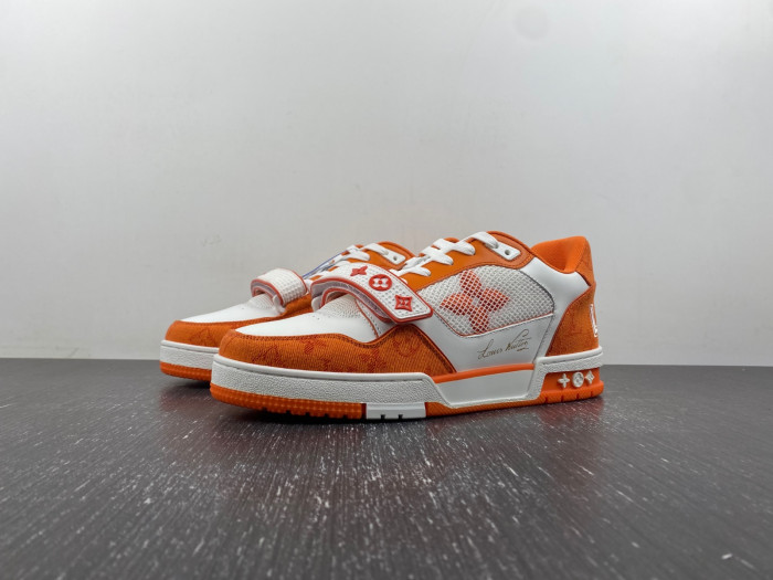 L&V SNEAKERS