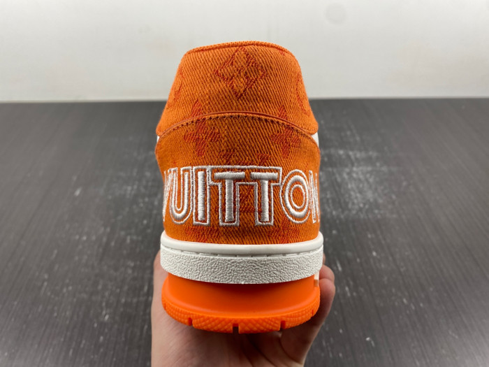 L&V SNEAKERS