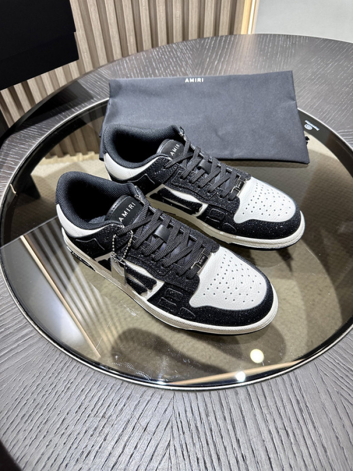 AM1R1 SNEAKERS