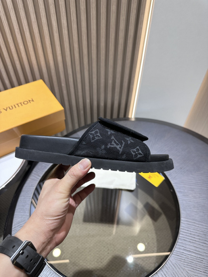 L&V SLIPPERS