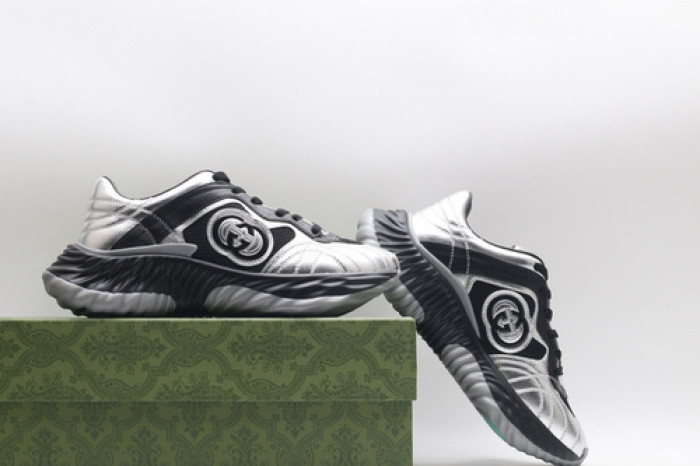 GUCC SNEAKER