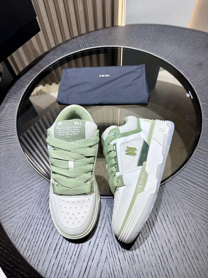 AM1R1 SNEAKERS