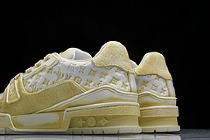 L&V SNEAKERS