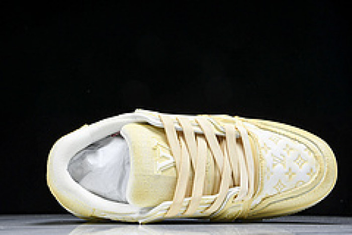 L&V SNEAKERS