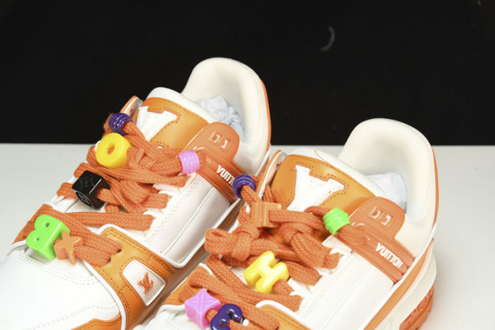 L&V SNEAKERS