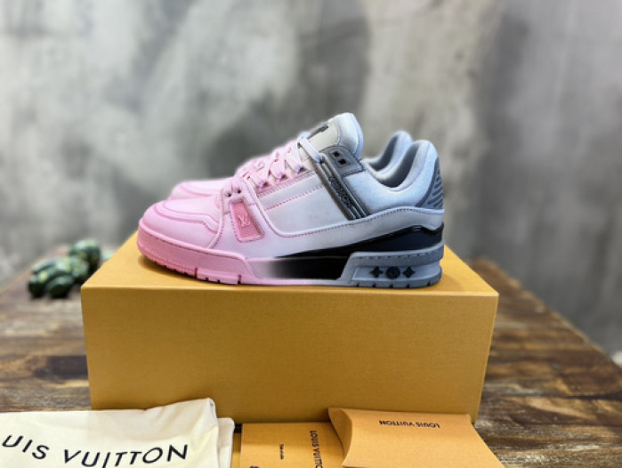 L&V SNEAKERS