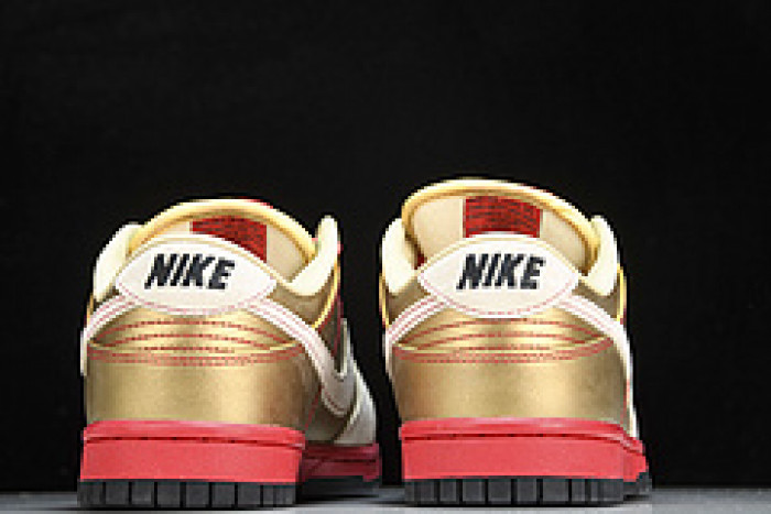 Dunk Low Pro SB 
