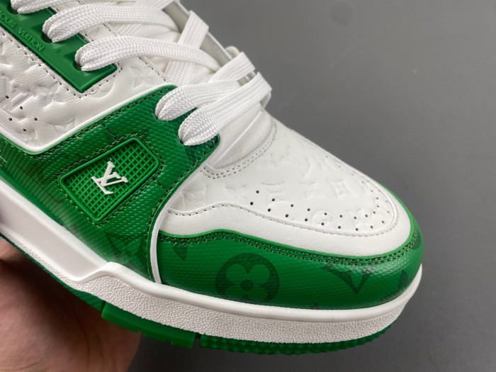 L&V SNEAKERS