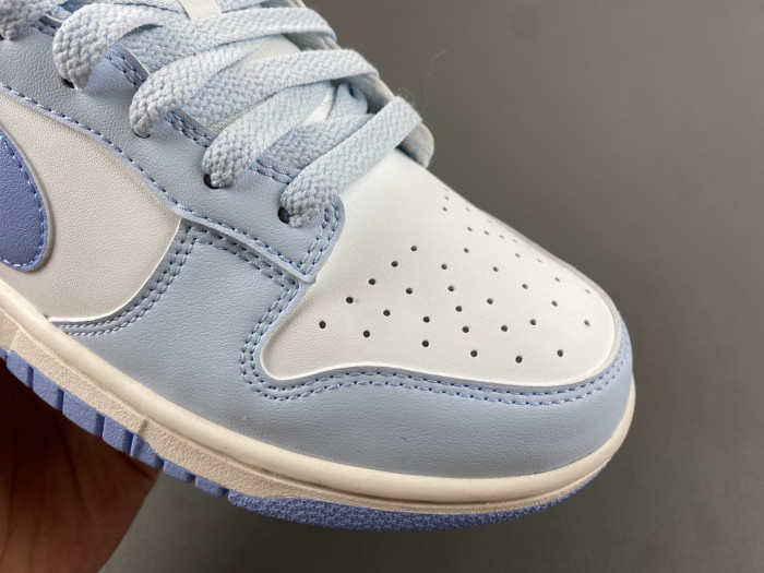 WMNS DUNK LOW NEXT NATURE 