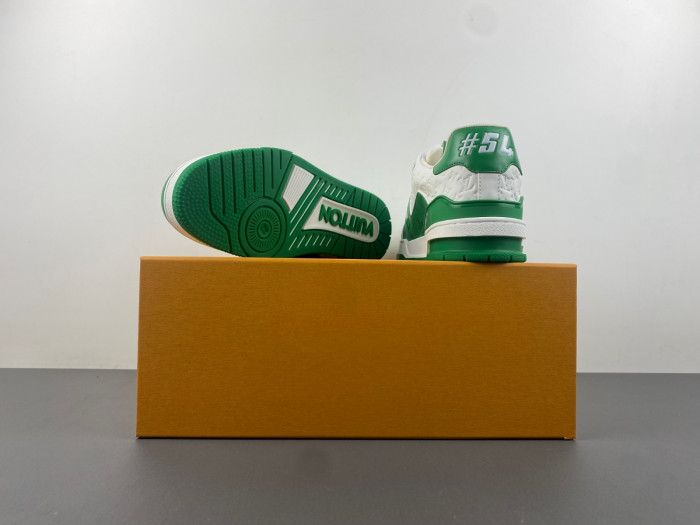 L&V SNEAKERS