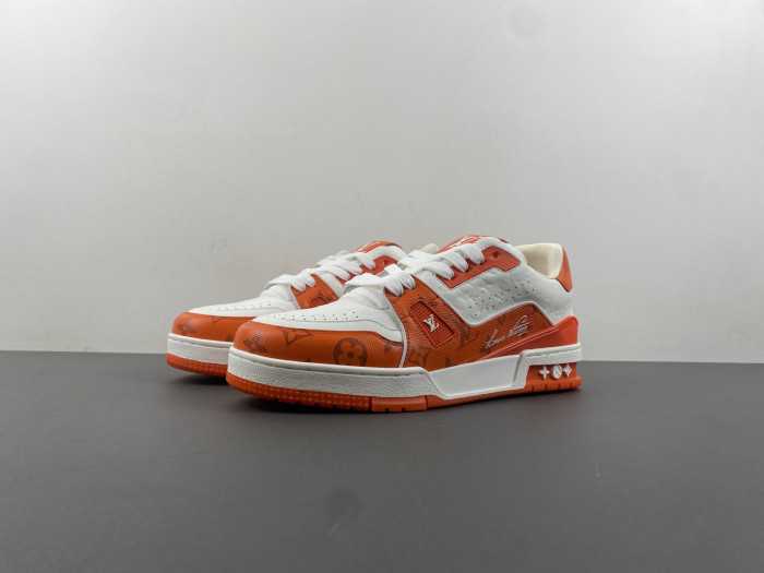 L&V SNEAKERS