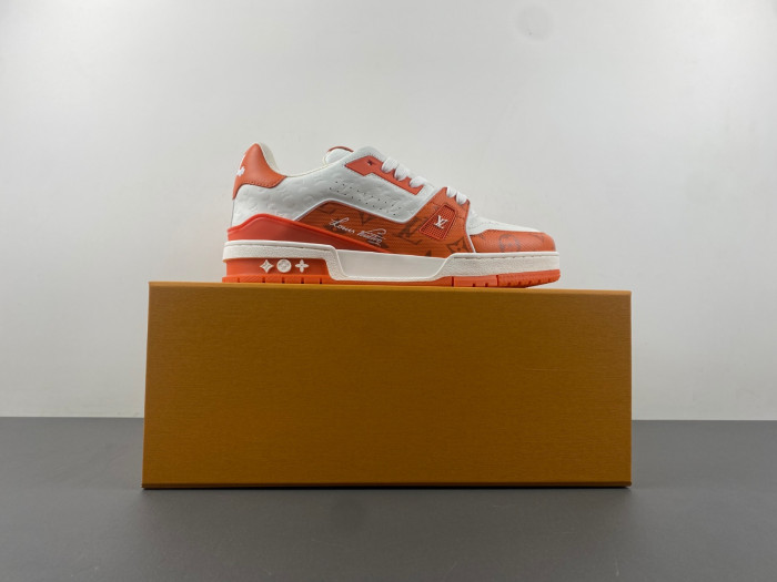 L&V SNEAKERS