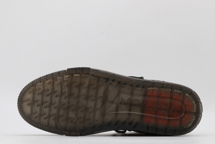 L&V SNEAKERS