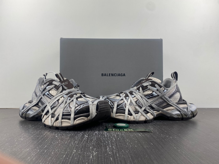 BLEN Phantom Sneaker 778698 W3XLL 2097