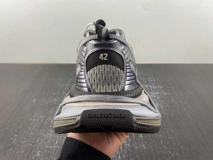 BLEN Phantom Sneaker 778698 W3XLL 2097