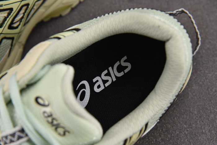As*ic*ss shoes