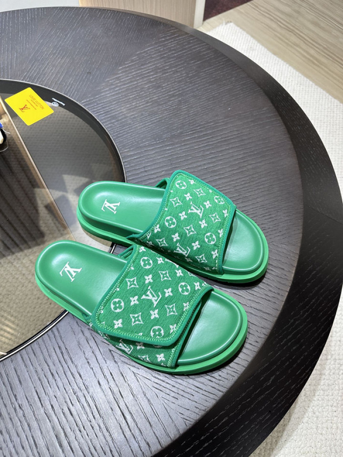 L&V SLIPPERS