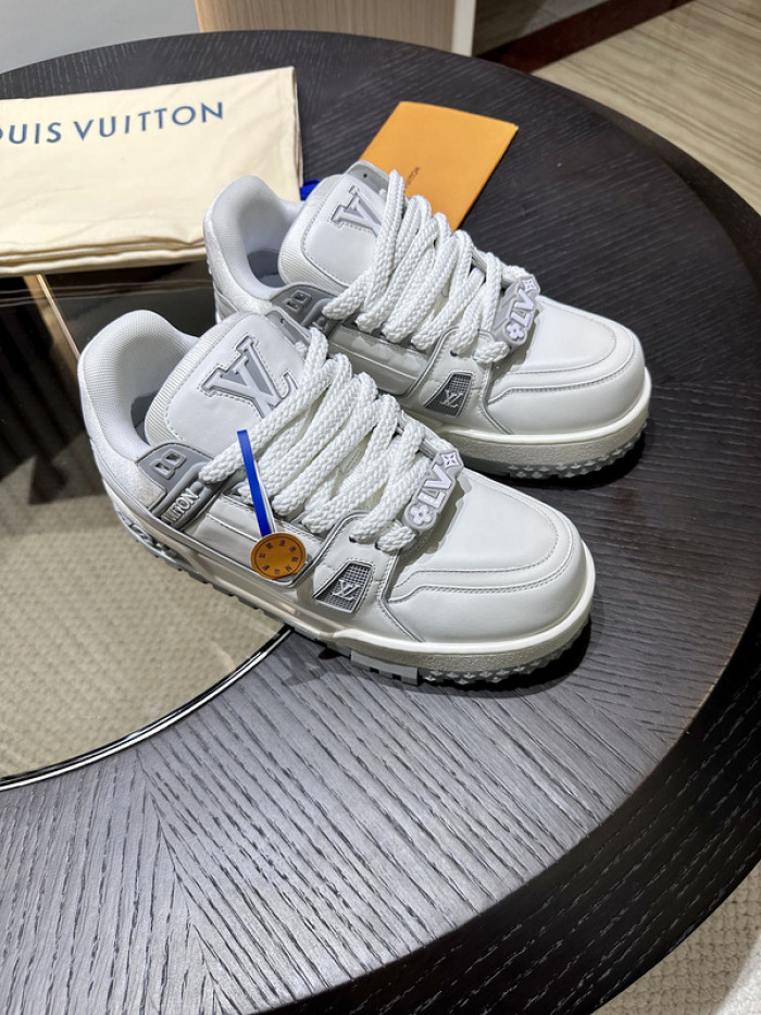 L&V SNEAKERS