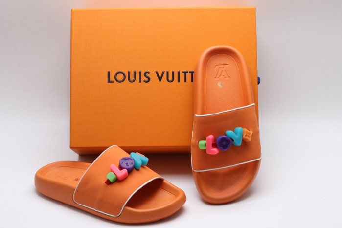 L&V SLIPPERS