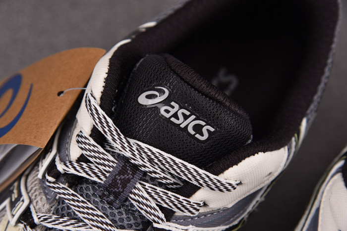 As*ic*ss shoes