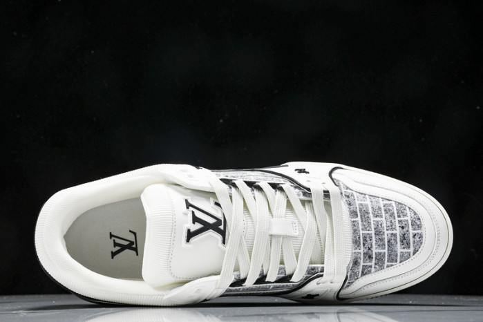 L&V SNEAKERS