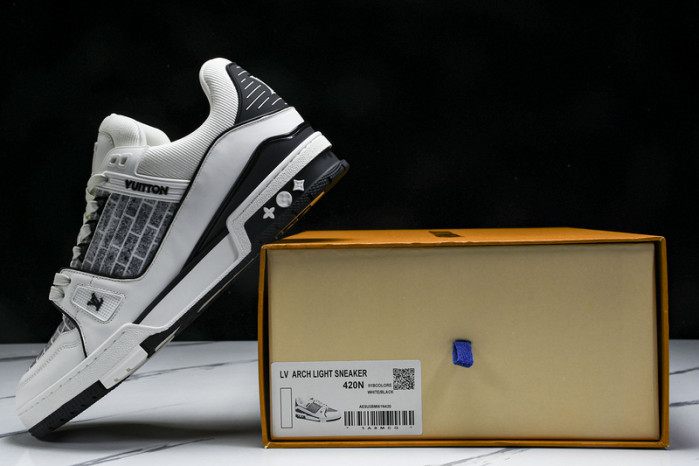 L&V SNEAKERS